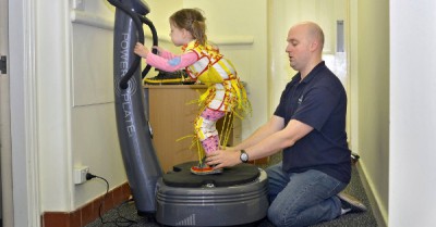 enfant-paralysie-cerebrale-powerplate