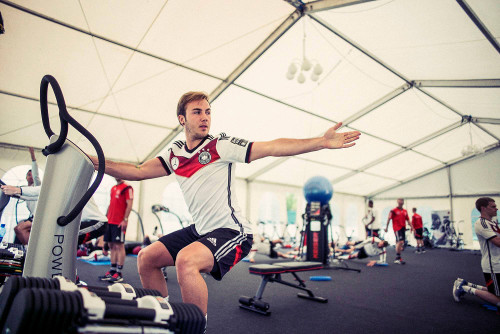 Mario Gotze allemagne sur la Power Plate