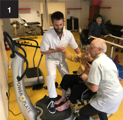 patient fauteuil roulant power plate