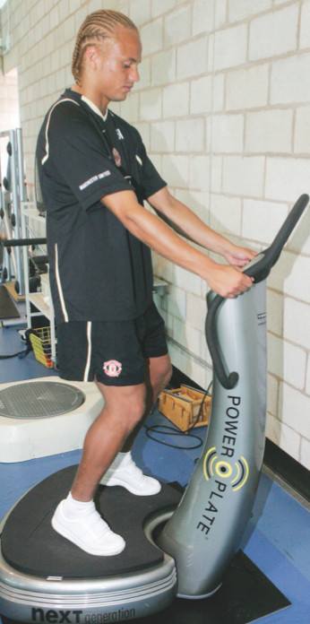 Wes Brown Manchester United et power plate
